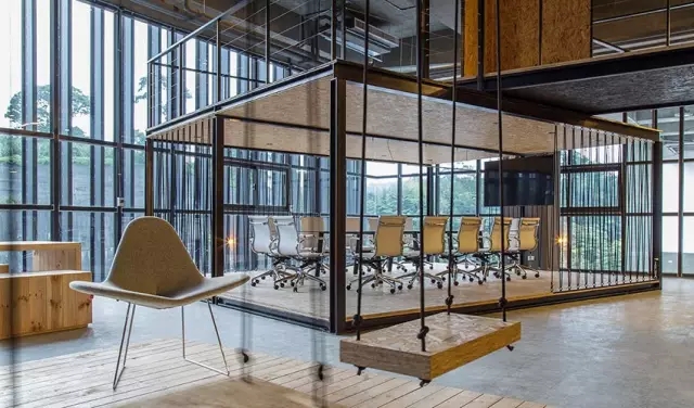 创意工作人员独爱的LOFT办公空间