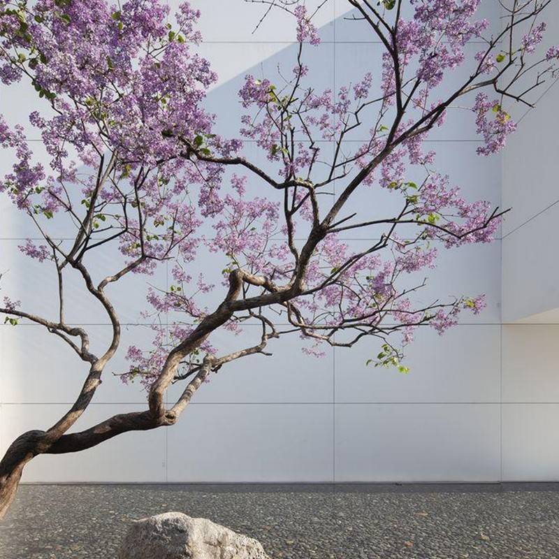 Simulated cherry blossom tree